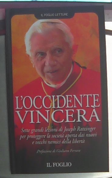 IL FOGLIO COMPIEGHE